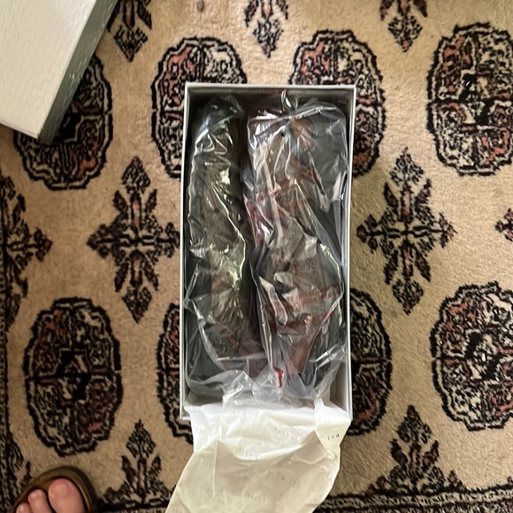 Brown women’s shoes, size 7, clarks - Picture 3 of 6